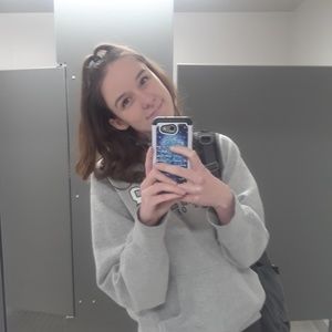 Meet your Posher, Mackenzie